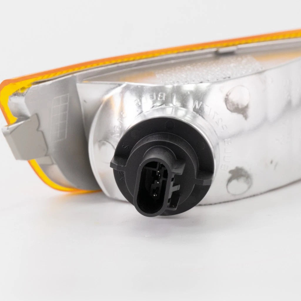 Turn Signal/Parking Light for Jeep Liberty (2005–2007) CH2520143, MLX-SHE030-121L-CL360A50