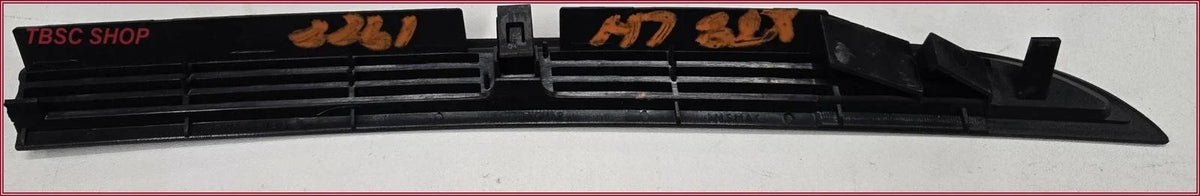 Left Defrost Vent for Jaguar XJ8 XJR VDP (1998–2003) GNC6601AA