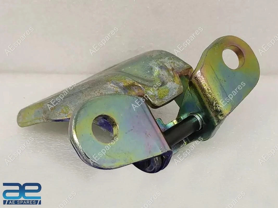Front Door Lower Hinge RH for Hyundai Accent (1999–2012) 79325-25000