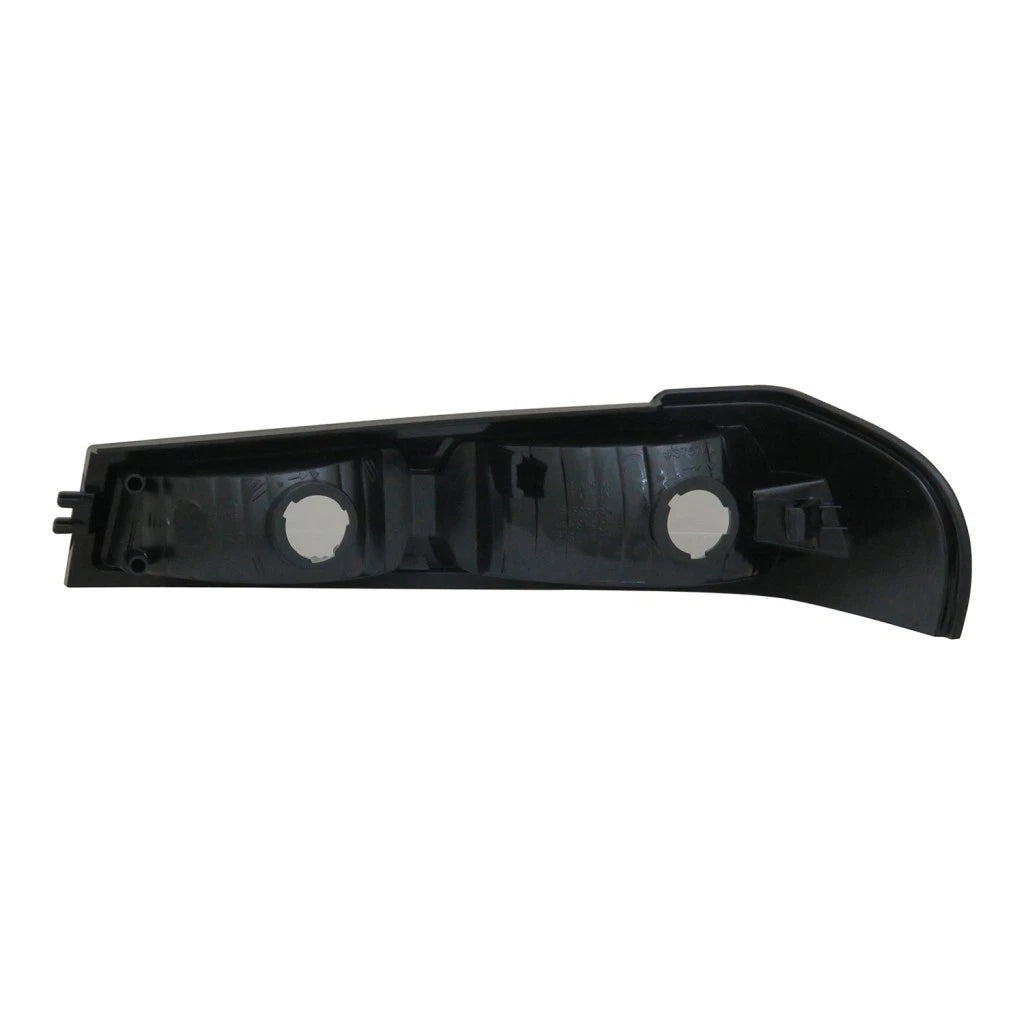 Turn Signal/Parking Light for Chevy Colorado (2006–2012) CLX-M0-18-5931-01-9, GM2521189