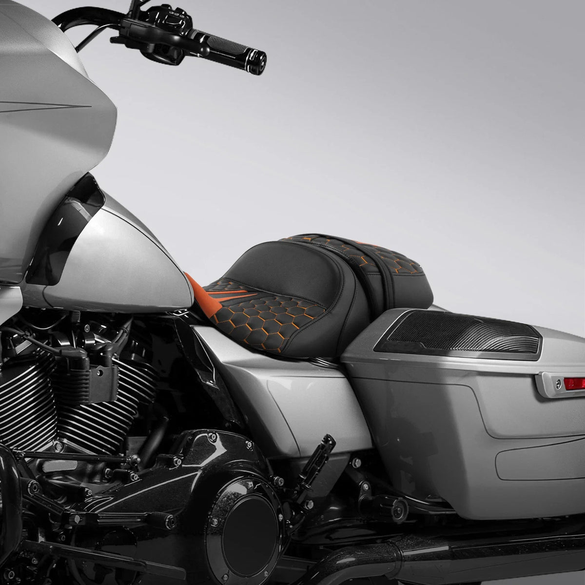 Rider Driver & Passenger Seats for Harley CVO Road Glide FLTRXSE (2023–2026)