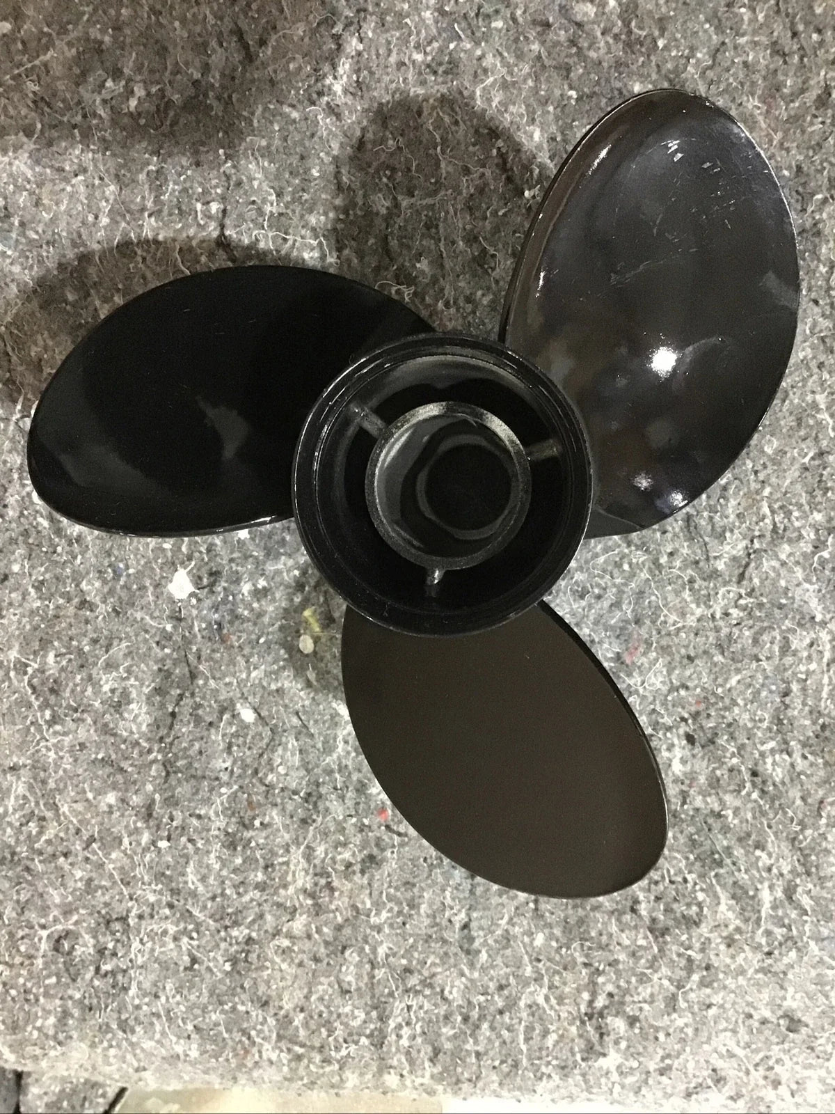 Propeller with Hub Kit for Mercury Blk Max 10-3/8x14P (Used) - 816706A45