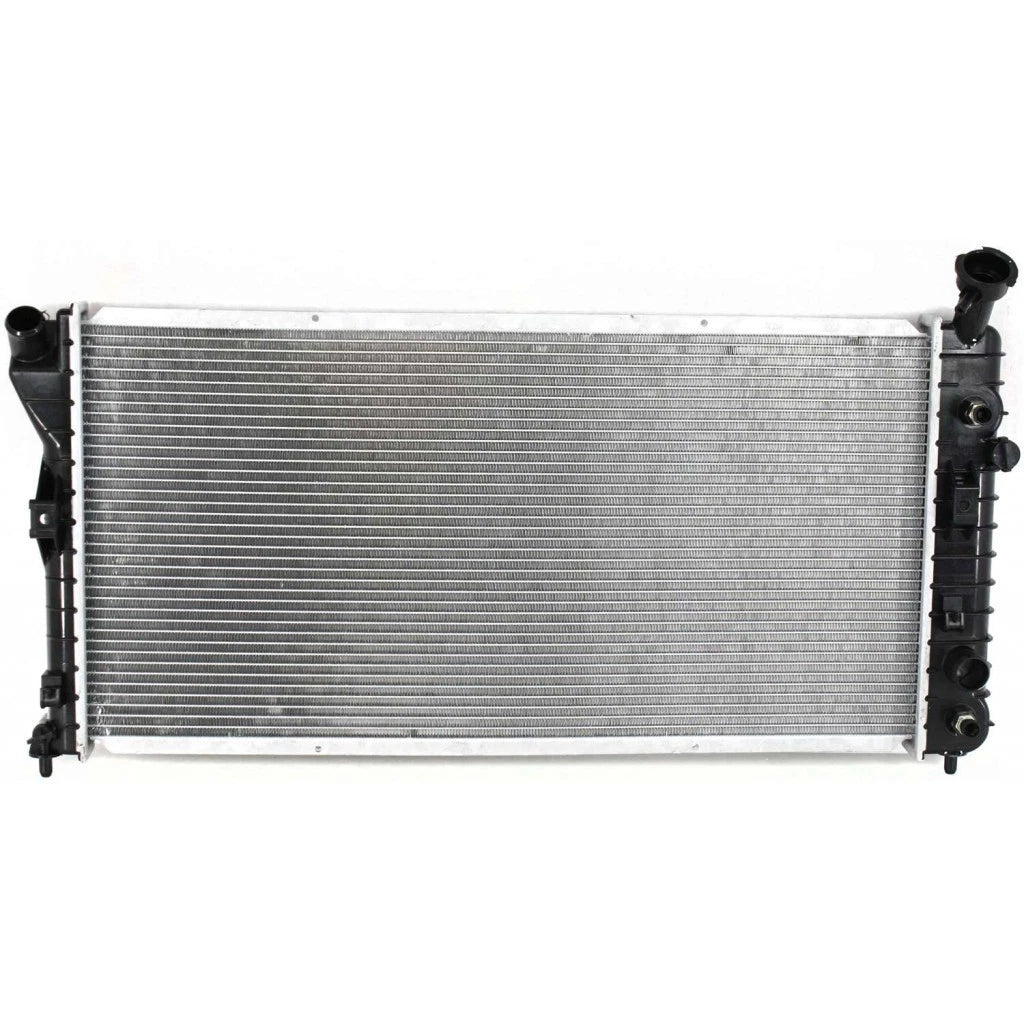 Radiator for Buick Regal (2000–2004) | GM3010428, CLX-M0-USA-P2343-CL360A71