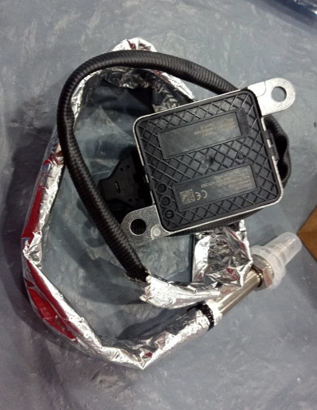 Nitrogen Oxide Sensor for Cummins (4326869, 4326869RX)