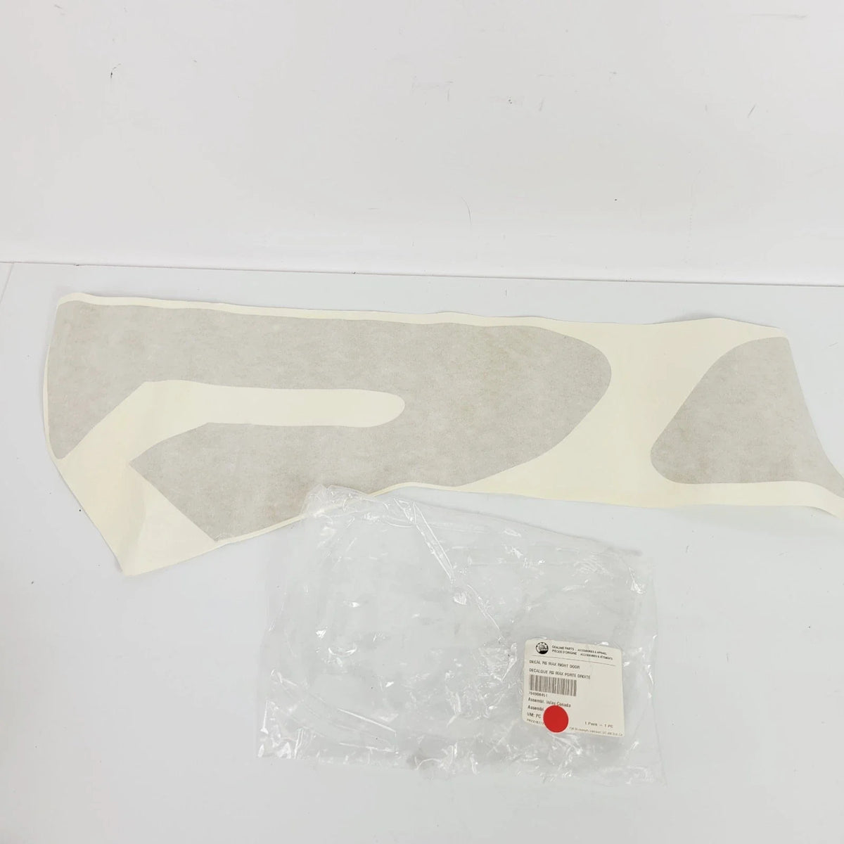 Can-Am RH Door Decal "RS" for RS Max (2019–2023) 704908451
