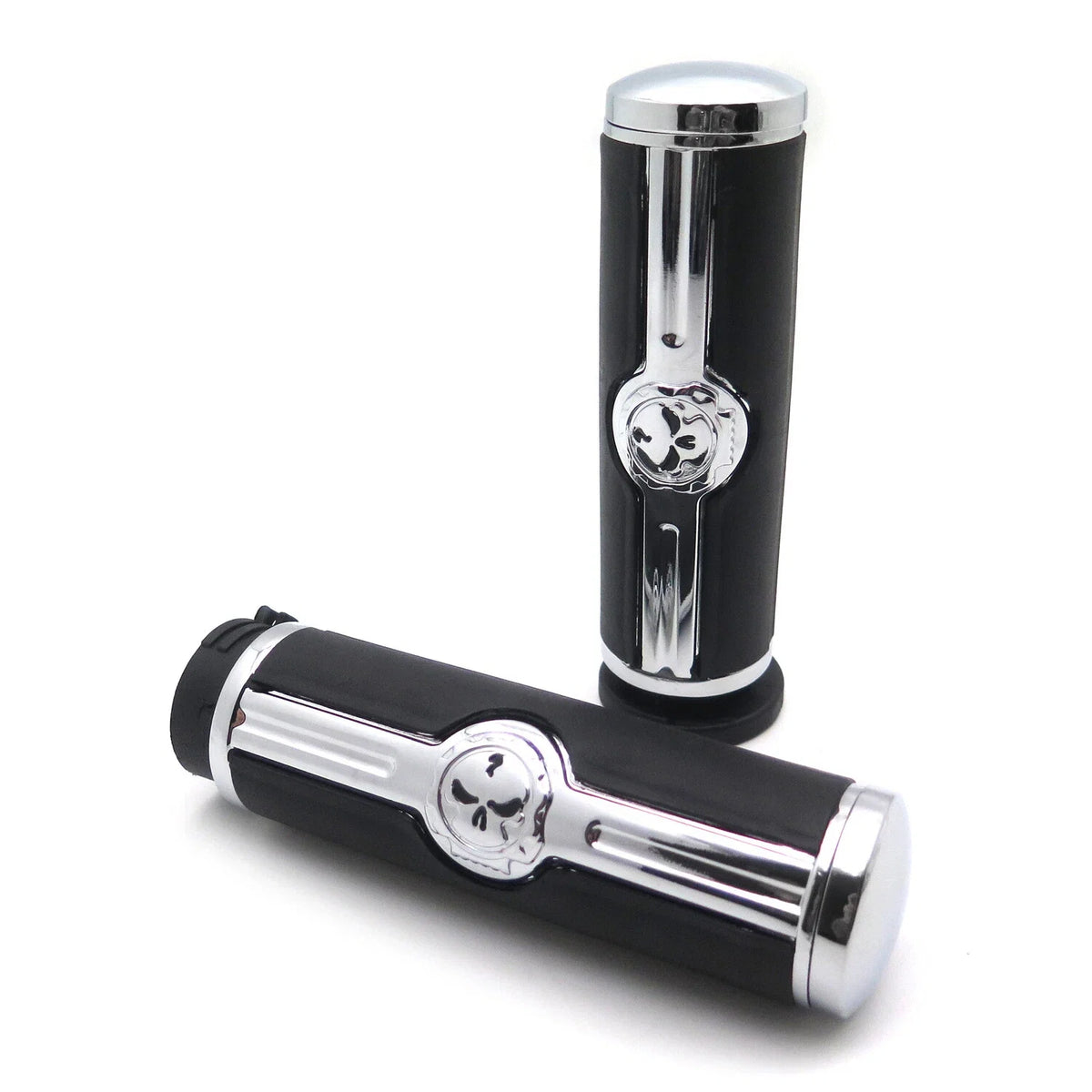 1" Skull Handlebar Grips for Harley Touring Road King Street Glide (1996–2017)