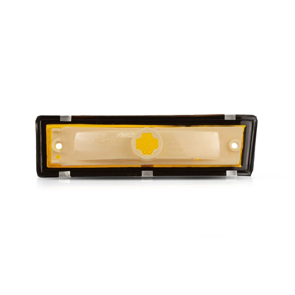 Passenger Side Front Side Marker Light for Chevy C10 Suburban (1982–1986) CLX-M0-USA-18-1200-66-CL360A70, GM2551107