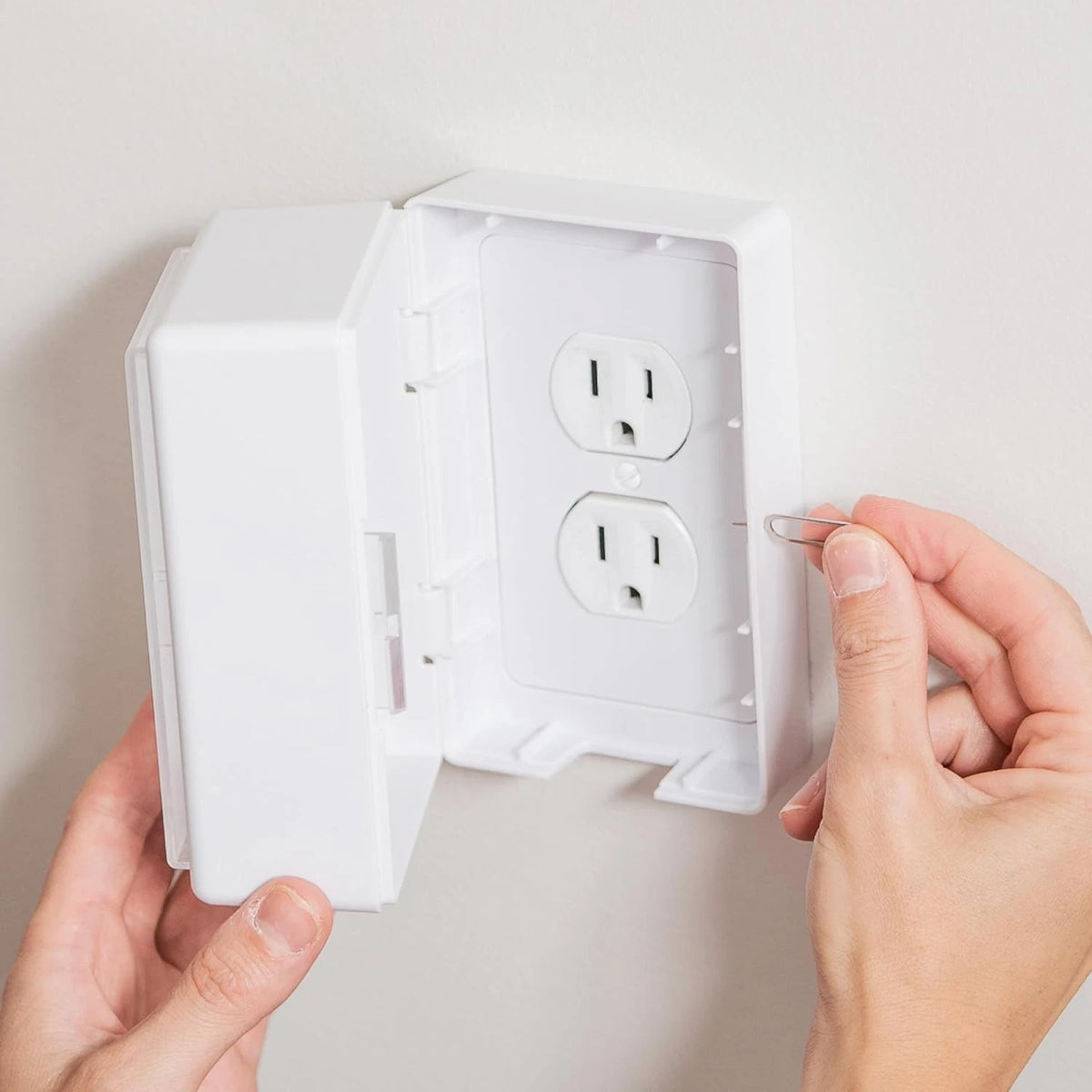 Wall Outlet Cover Box for Baby Safety (2010–2023)