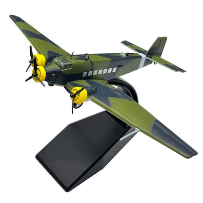 1/144 German Luftwaffe Junkers Ju52 Transport Plane Model with Stand