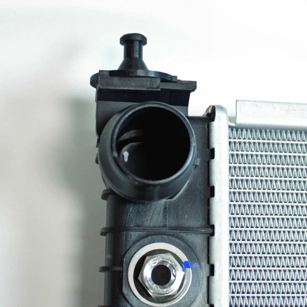 Radiator for Mercedes-Benz GL350 (2013–2016) CLX-M0-13505-CL360A1, MB3010173