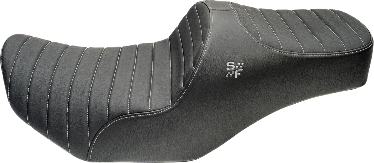 Chariot Seat for Harley FLH/FLT (2009–2023) - Silver Classic Stitch