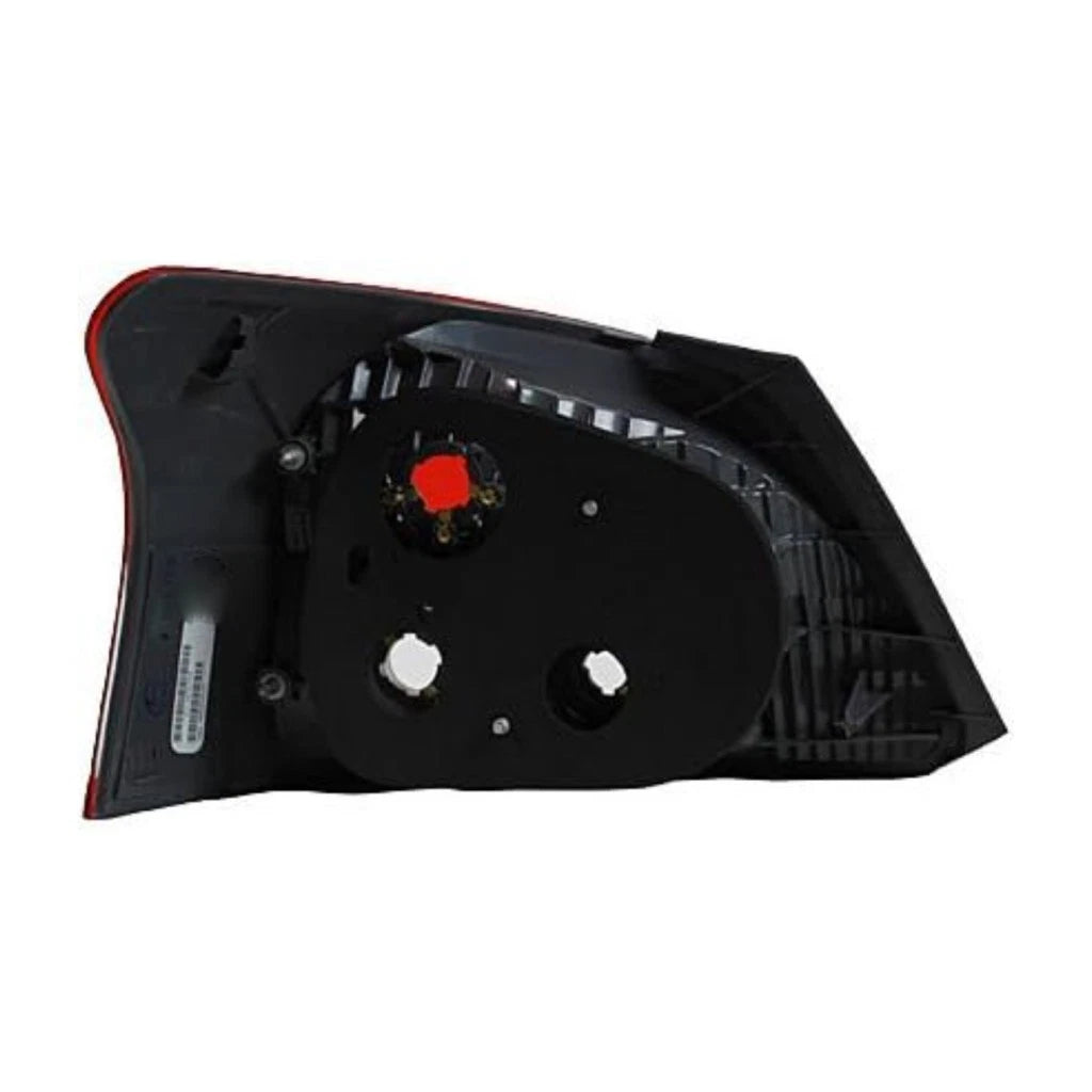 Passenger Side Tail Light for Toyota Yaris Sedan (2007–2011) CLX-M0-11-6233-91-CL360A50, TO2819140