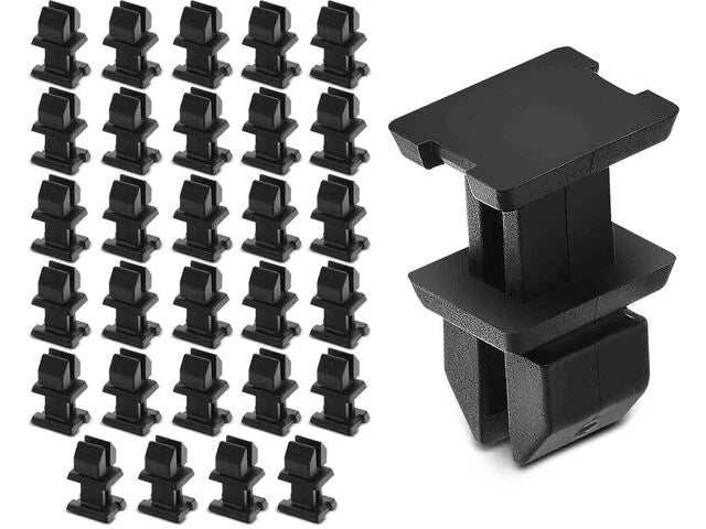 Set of 4 Body Retainer Clips for Mercedes E500 (1994) 42864SBXT