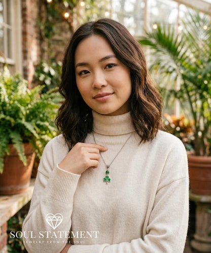 Soul Statement Green Shamrock Necklace for St Patricks Day (One Size)