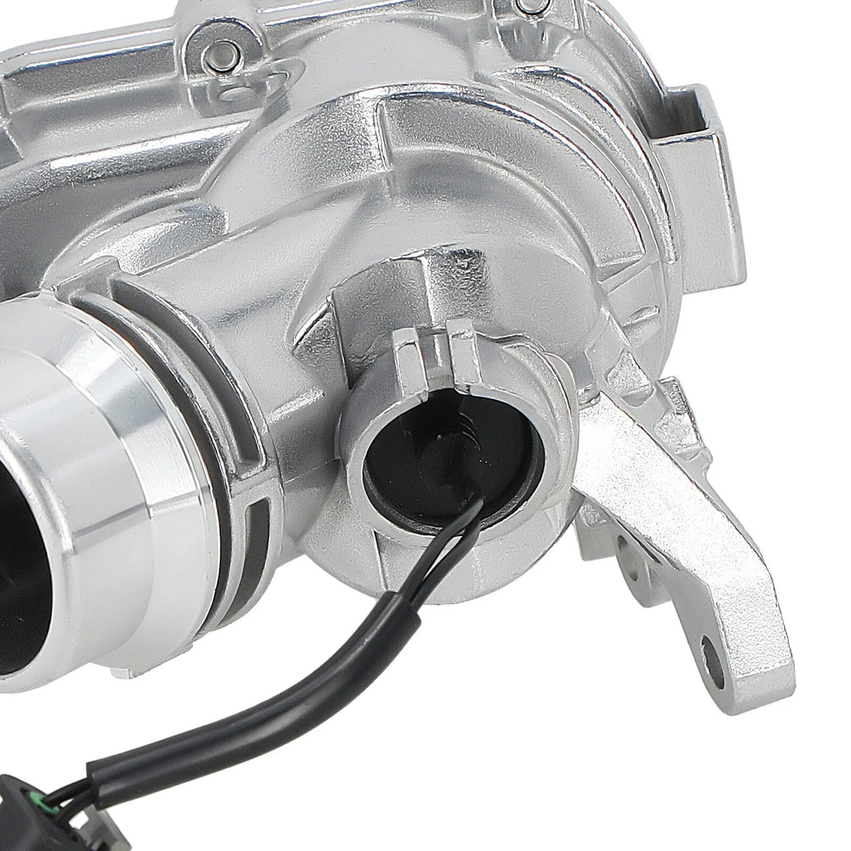 Thermostat Housing for Land Rover Jaguar (LR062498 AJ814048 AJ813902)