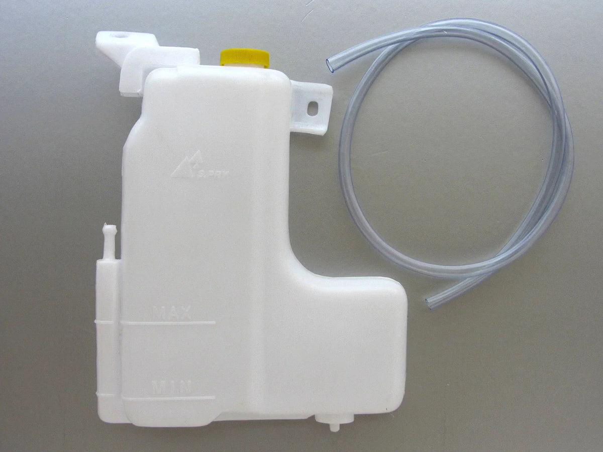 Radiator Overflow Bottle Tank for Nissan Navara D22 (1997-2005)