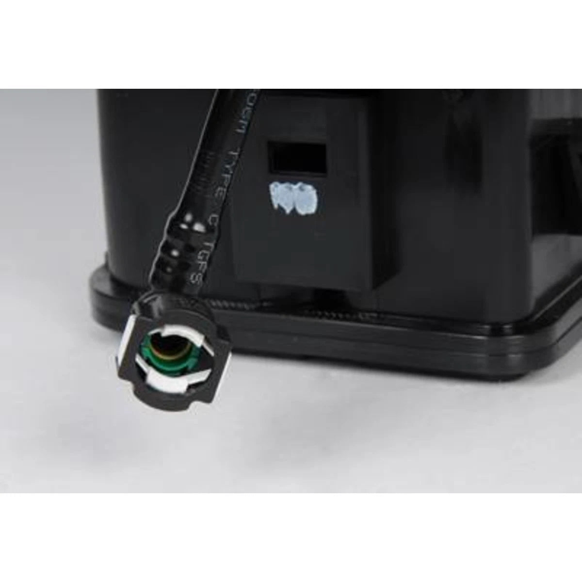 Vapor Canister 15861966 for Chevy Malibu Pontiac G6 Aura (2009–2012)