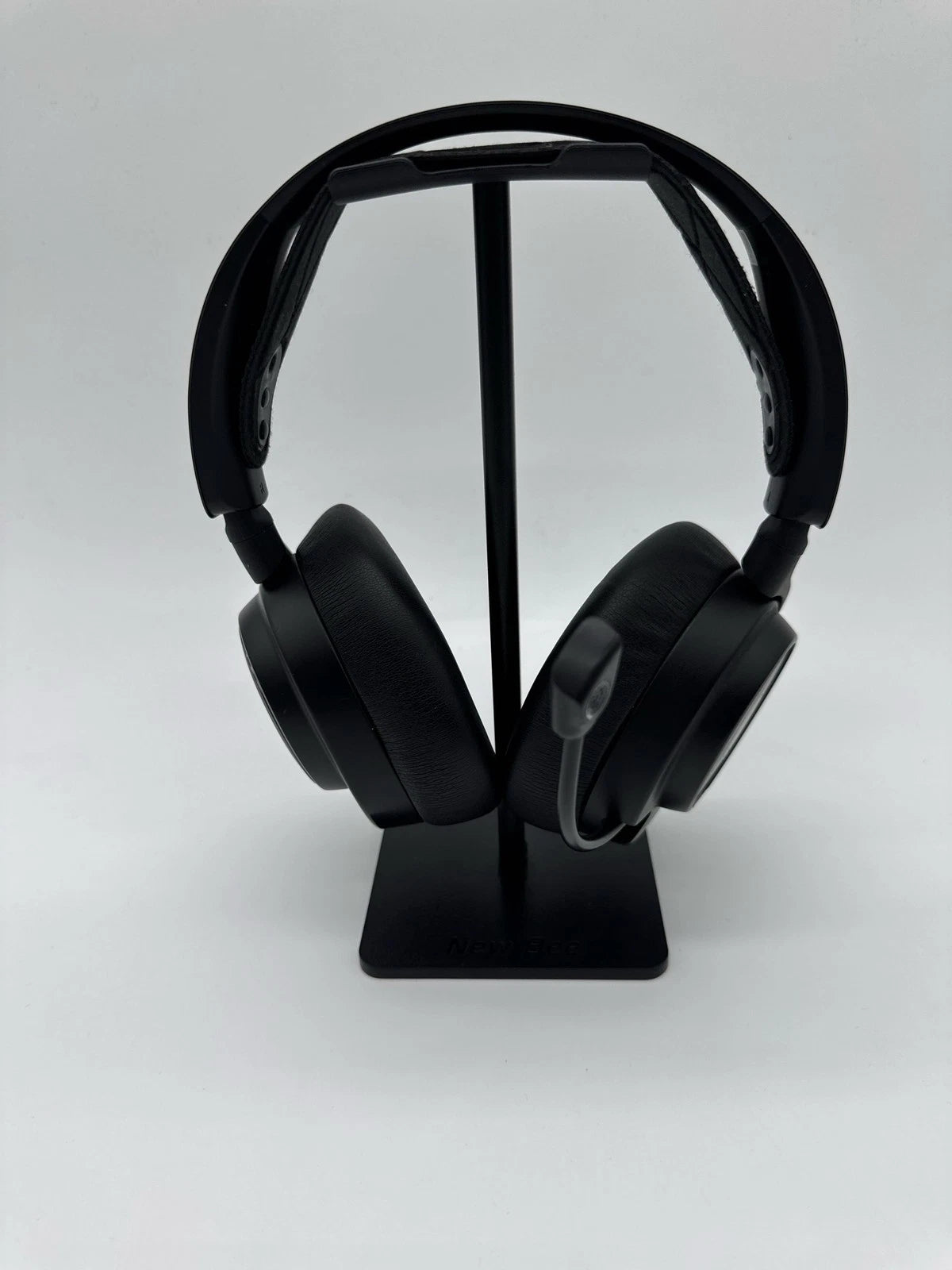 2X SteelSeries Arctis Nova Pro Wireless Headset for Xbox (Multi-System)