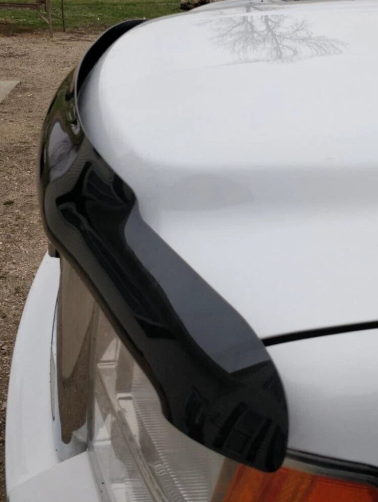 BugFlector II Hood Protector for GMC Sierra 1500 (2008–2013) 2815159