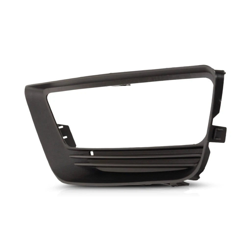 Driver Side Front Fog Light Bezel for Honda Accord Sedan (2013–2015) HO1038111, CLX-M1-316-2509L-UD