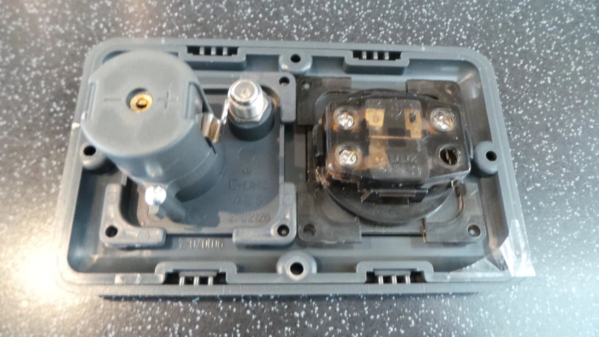 12V TV Aerial & Single 12 Volt Switch for Motorhome/Caravan/Boat