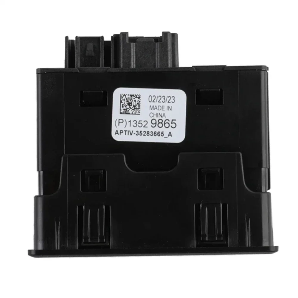 USB AUX Port Adapter for Chevrolet Equinox Malibu Terrain (2019-2024)