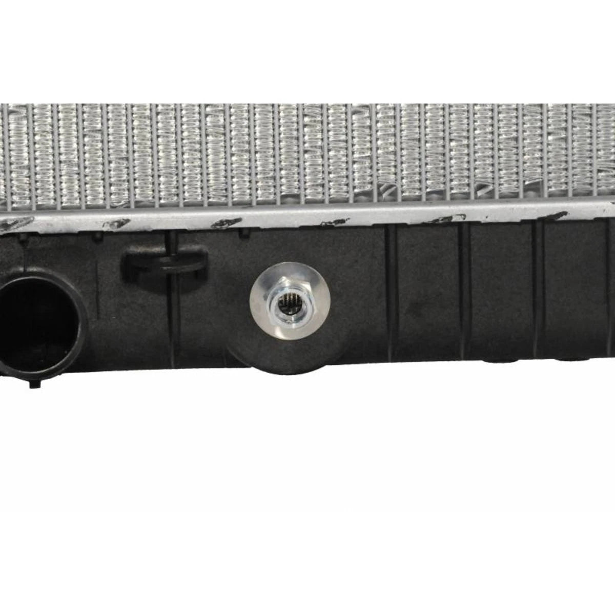 Radiator for Chevy Colorado GMC Canyon Isuzu i-370 (2004–2012) 21524 P2707 CU2707