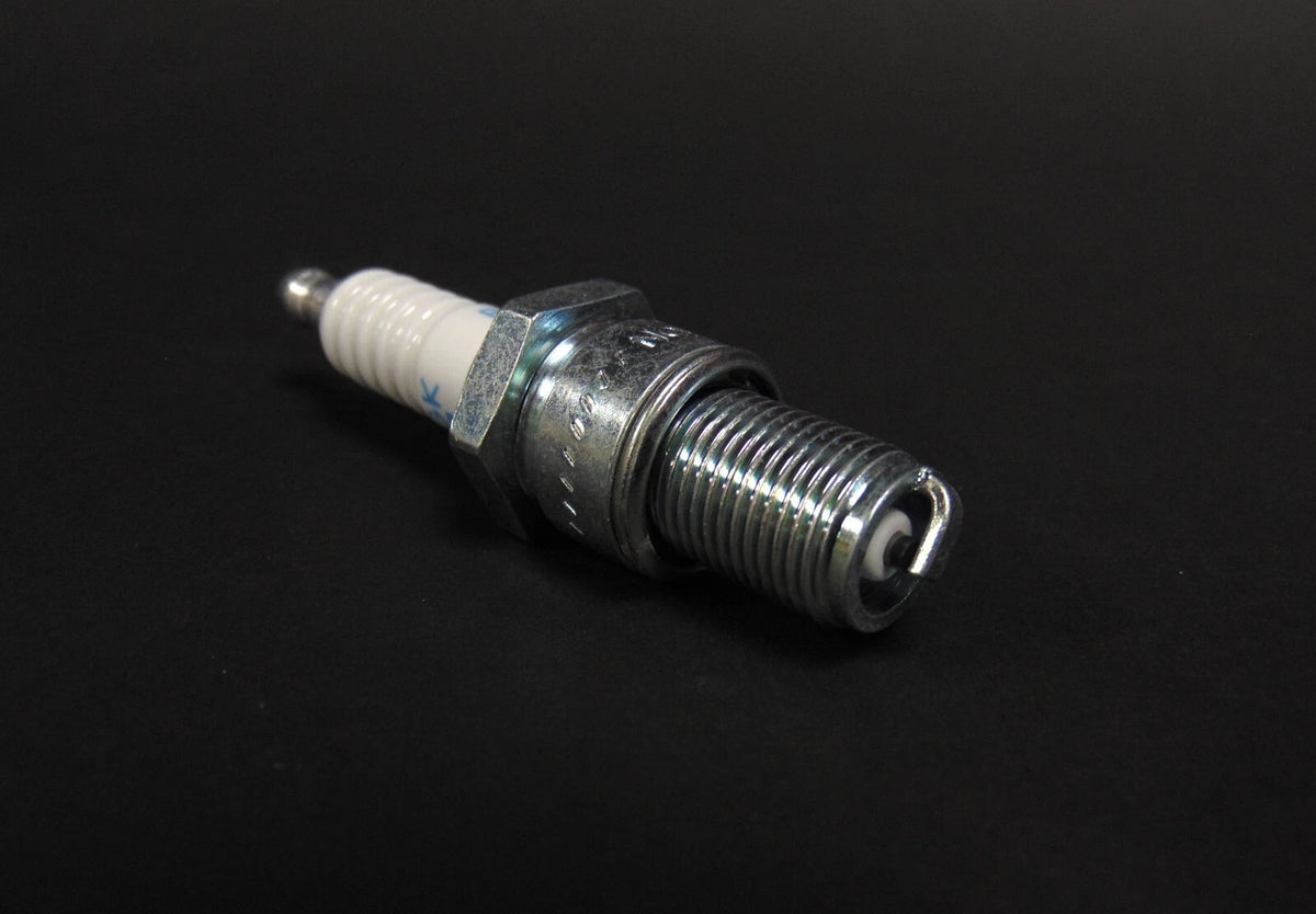 NGK Spark Plug BR8ES for Snowmobile (Read Listing)