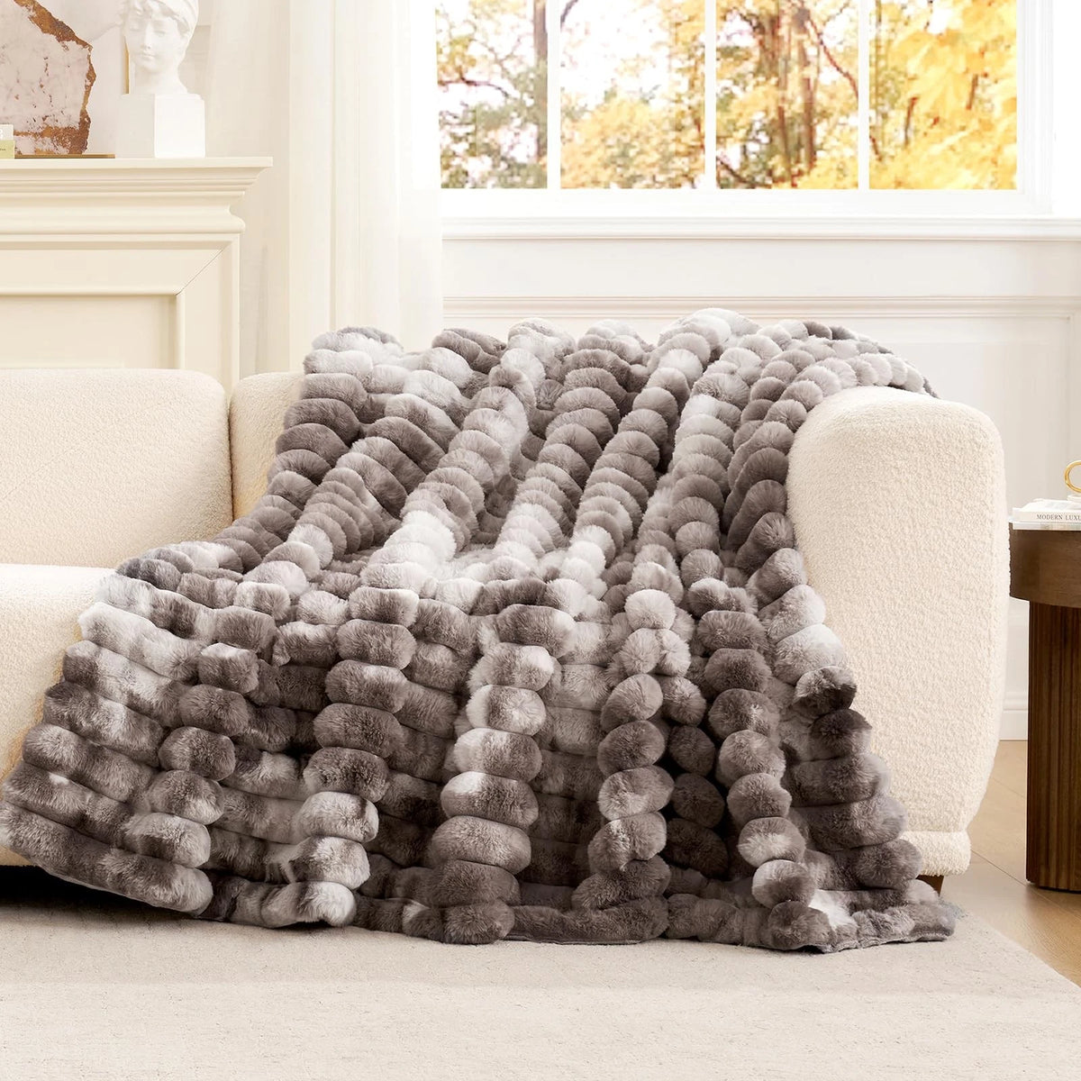 Faux Fur Throw Blanket for Couch, Cozy Plush Striped Blanket for Sofa