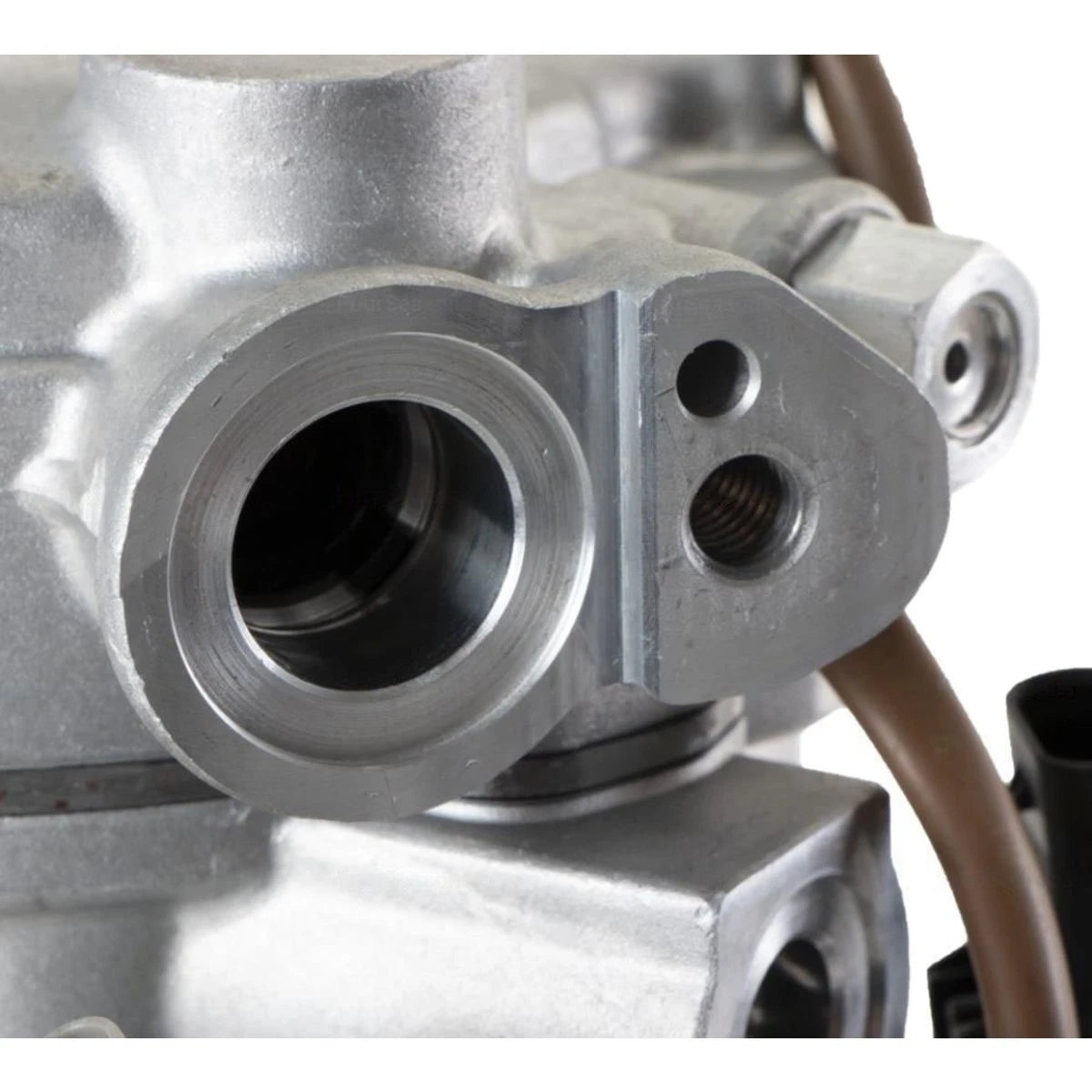 A/C Compressor with Clutch for Mercedes-Benz A220 (2014–2022) 168300