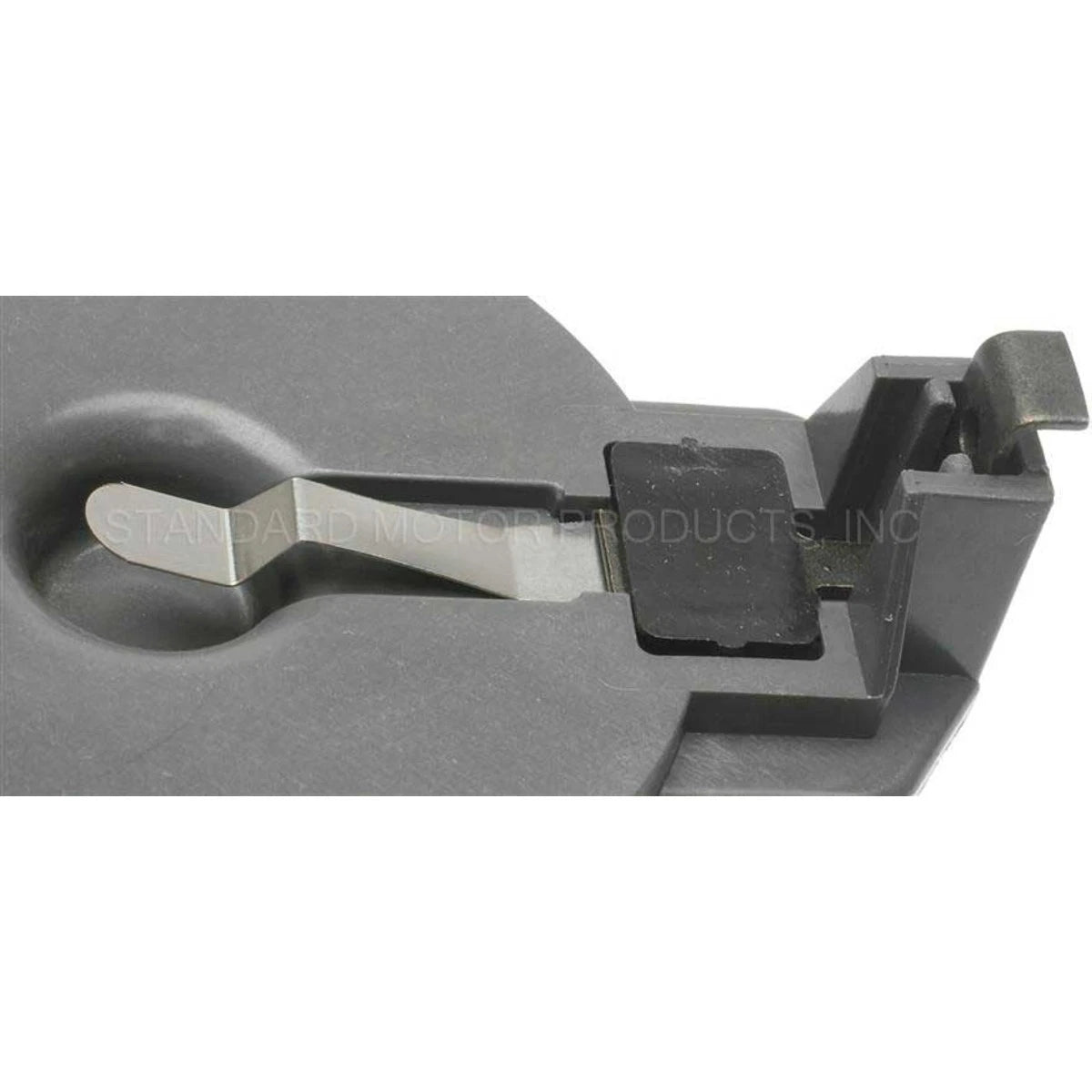 DR318T Distributor Rotor for Chevy Malibu Camaro Corvette (1982–1983)
