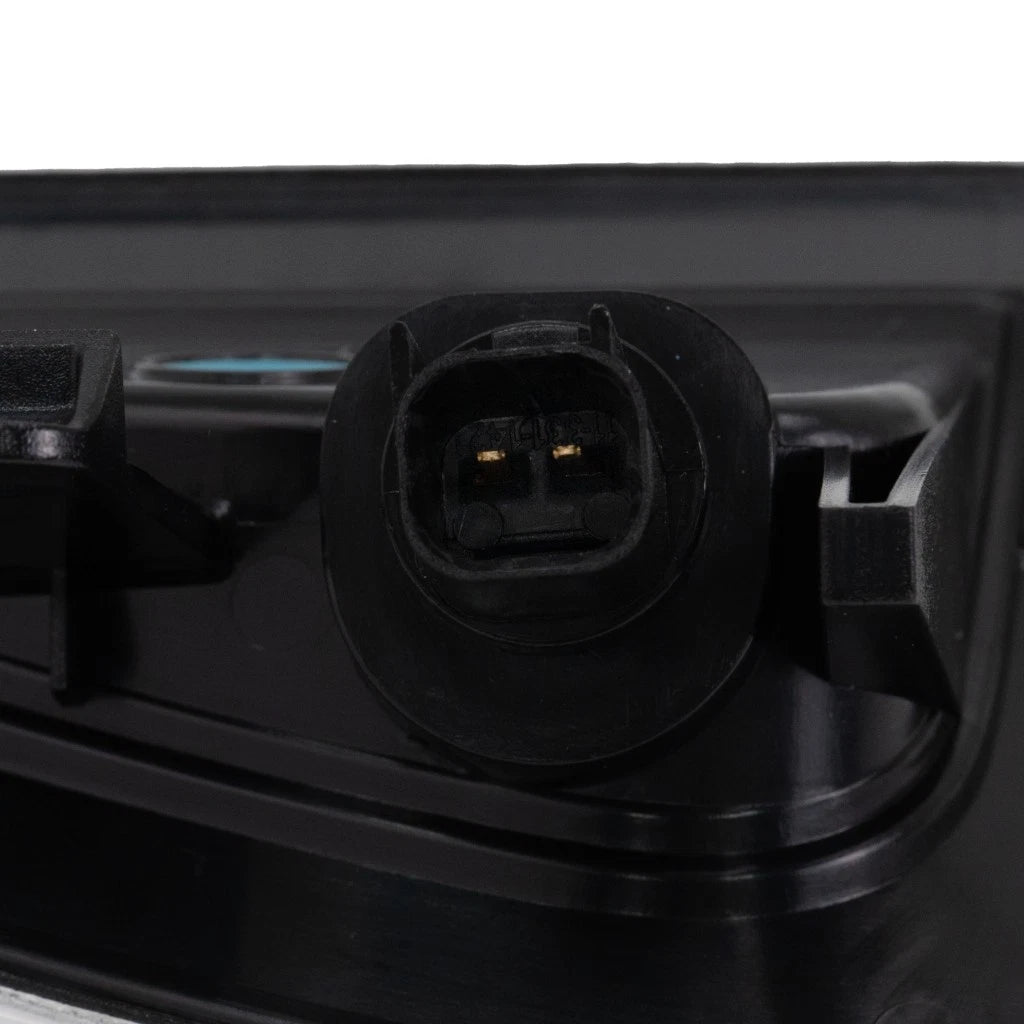 Driver Side Front Side Marker Light for Dodge Charger (2005–2010) CH2550124, CLX-M1-333-1403L-AC