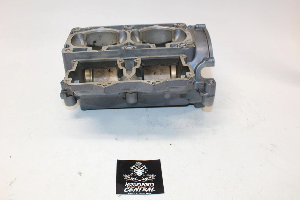 Crankcase for Yamaha Superjet WaveBlaster 700 701 (1993–1997) 61X