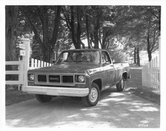 Factory Press Photo for GMC 1500 Pickup Truck (1973)