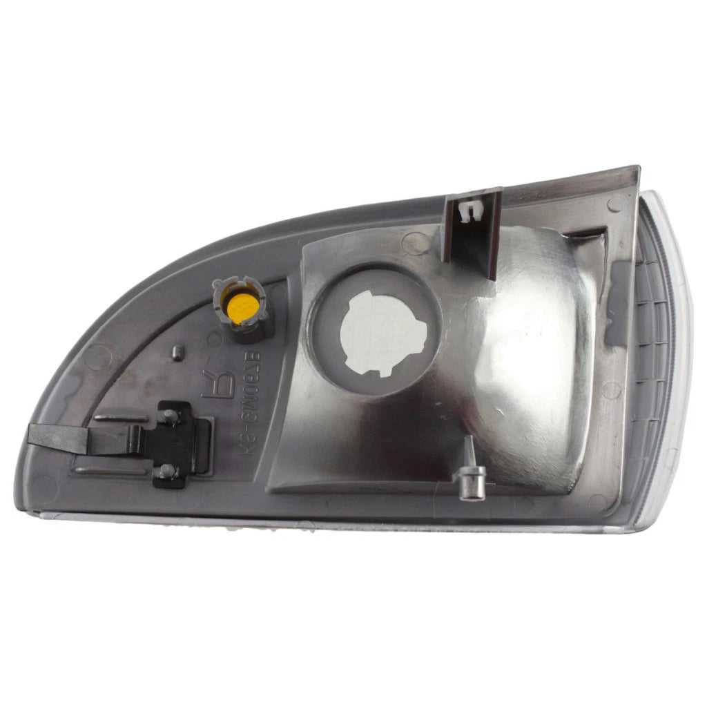 Side Marker Light for Chevy Impala (1994–1996) CLX-M0-USA-18-1989-01-CL360A73, GM2520120