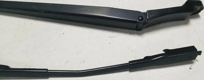Wiper Arm Set for Lincoln MKS (2009–2012) Ford OEM