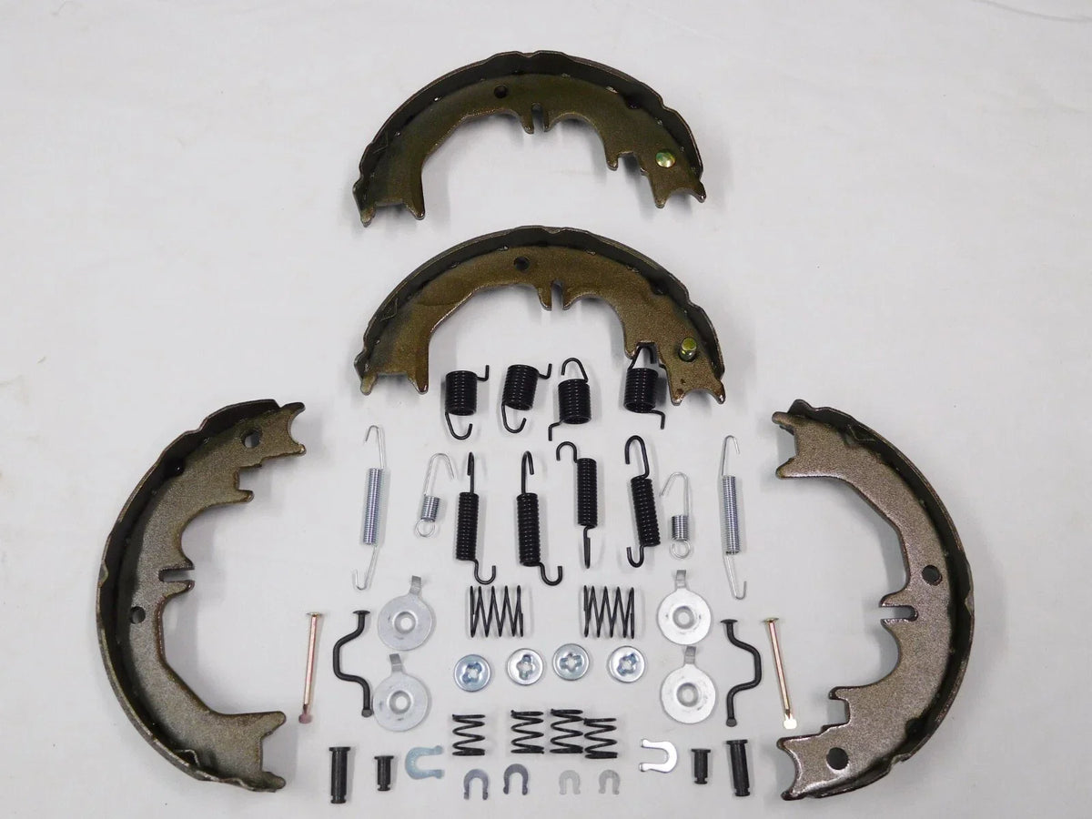 Hand Brake Shoes & Spring Clips for Land Cruiser HZJ79 (1999 - Present)