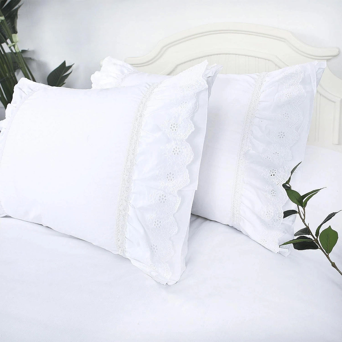 Eyelet Pillow Shams Set of 2 Lace Ruffled Standard White 20 x 26"