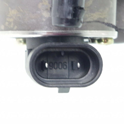 Fog Light for Pontiac Vibe (2003–2008) TO2592116, CLX-M0-TY1100-B000L