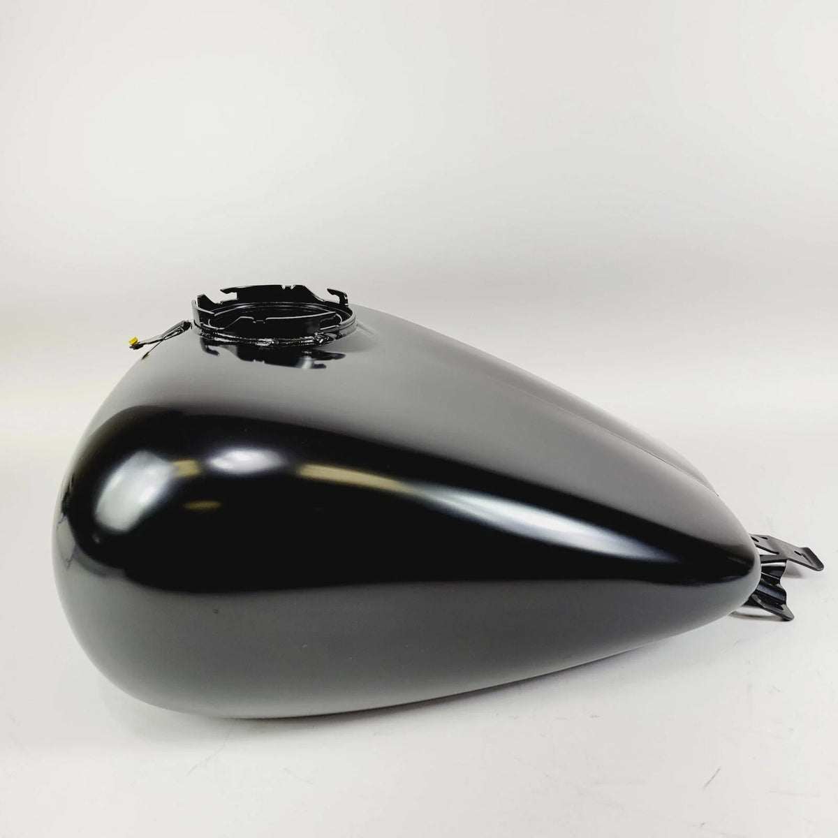6 Gallon Gas Fuel Tank for Harley-Davidson Touring (2008–2023) 61356-08