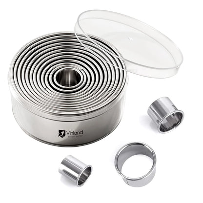 Set of 12 Stainless Steel Biscuit Cutters, Round 4.72" - Silver