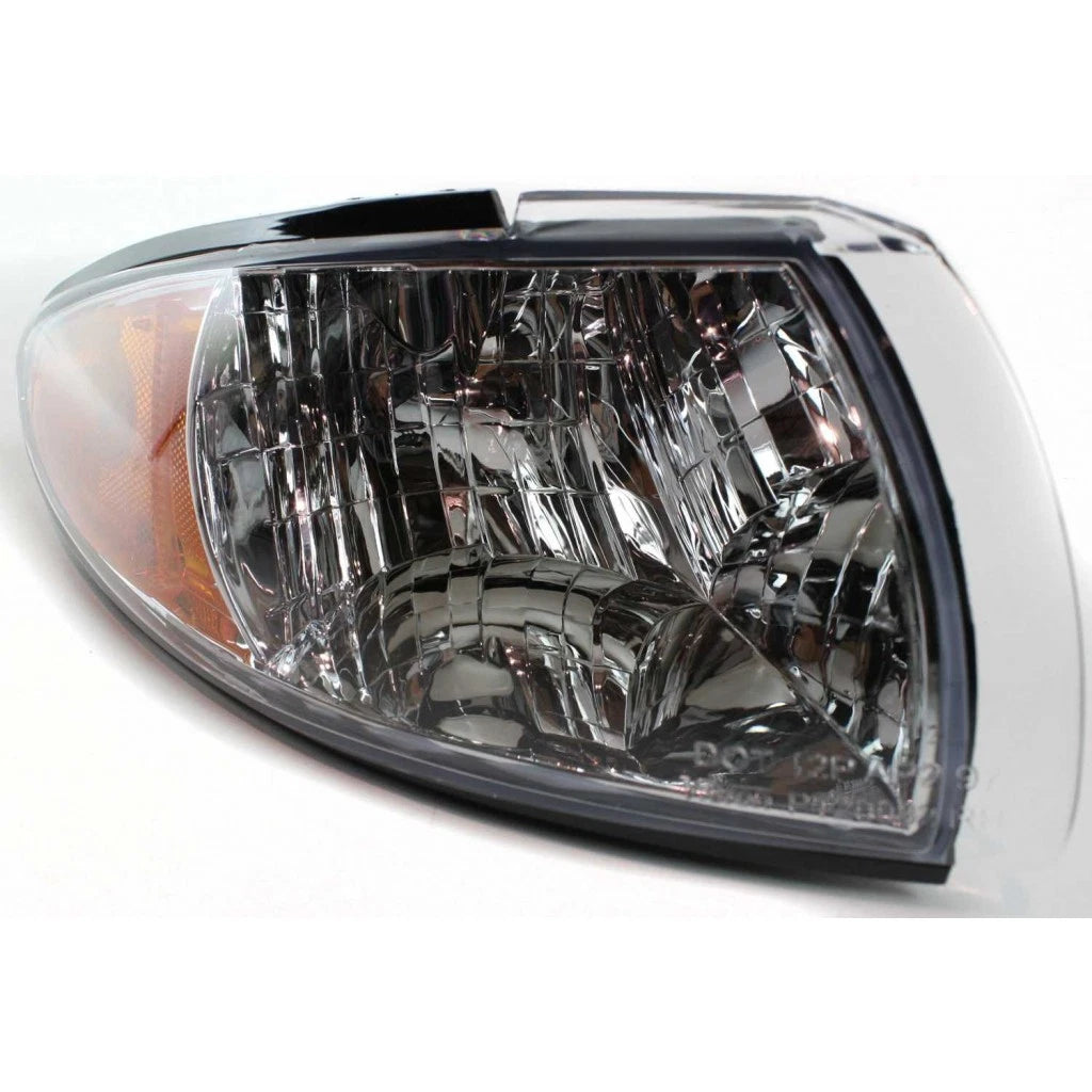 Turn Signal/Marker Light for Pontiac Grand Prix (1997–2003) GM2521153