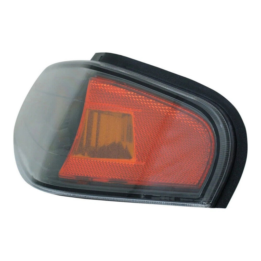 Turn Signal/Parking Light for Chevy Colorado (2006–2012) CLX-M0-18-5932-01-9, GM2520189