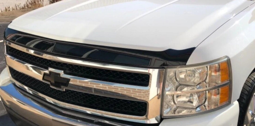 Aeroskin Smoke Hood Protector for Silverado 1500 (2007–2013) 2842002