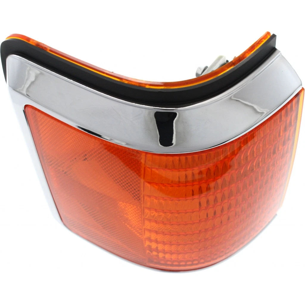 Corner Light for Ford Bronco (1987–1991) FO2521106, CLX-M0-USA-18-1833-01-CL360A71