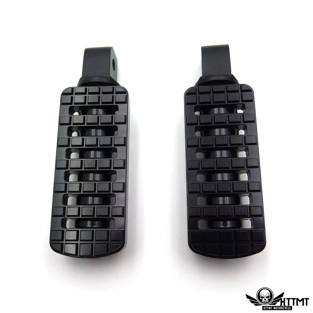 Black Dominator Footpegs for Harley Softail Slim FLSL & Breakout (2018–2023)