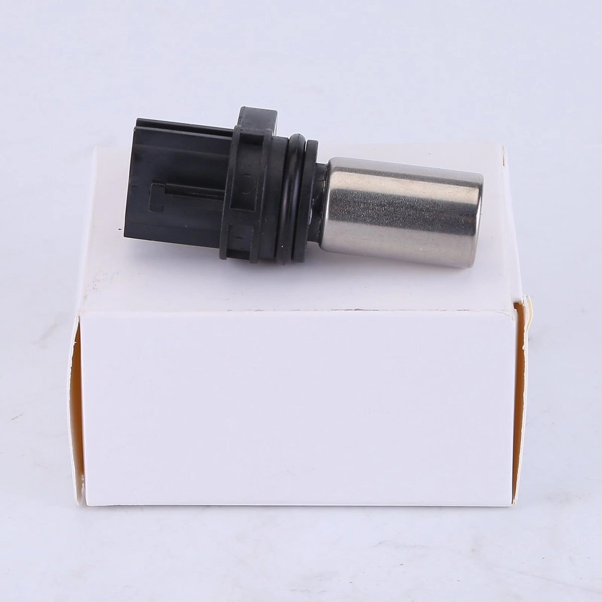 Crankshaft Position Sensor for Nissan Pathfinder NV1500 (2005–2019) 23731-EA20D
