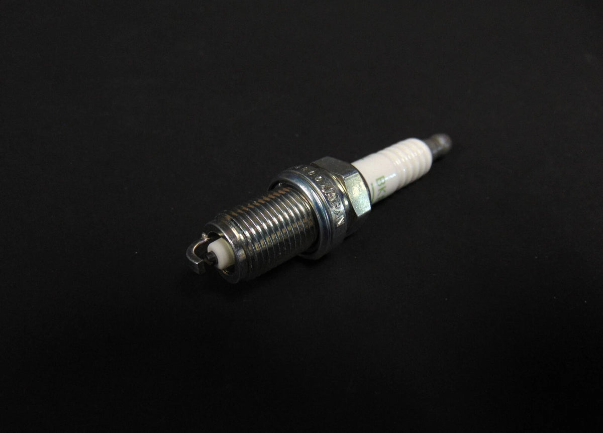2X NGK Spark Plug BKR4E for Snowmobile (Read Listing)