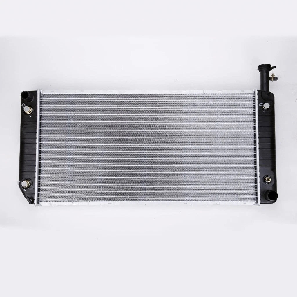 Radiator for GMC Savana 2500 (2003–2004) | CLX-M0-2713-CL360A4, GM3010480