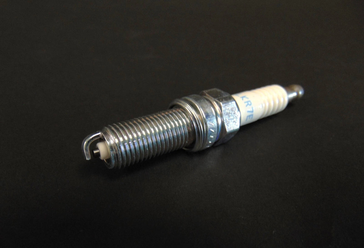 NGK Spark Plug LKR7E for Snowmobile (Read Listing)